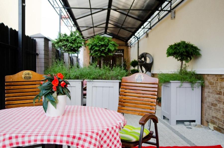 Pokoje De Luxe Figaro Płock Exteriör bild