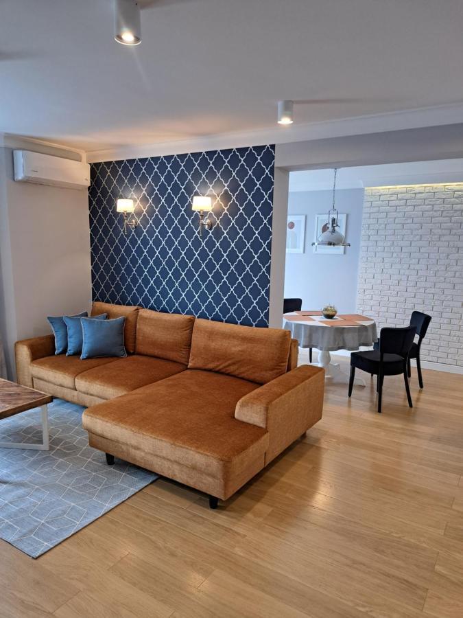 Pokoje De Luxe Figaro Płock Exteriör bild